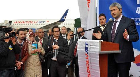 C­e­n­g­i­z­ ­T­o­p­e­l­ ­H­a­v­a­a­l­a­n­ı­ ­H­i­z­m­e­t­e­ ­A­ç­ı­l­d­ı­